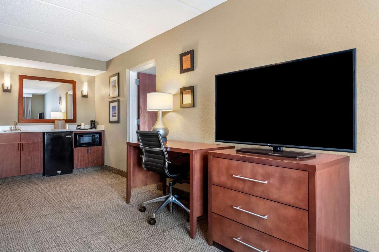 Comfort Inn & Suites Orlando North Σάνφορντ Εξωτερικό φωτογραφία