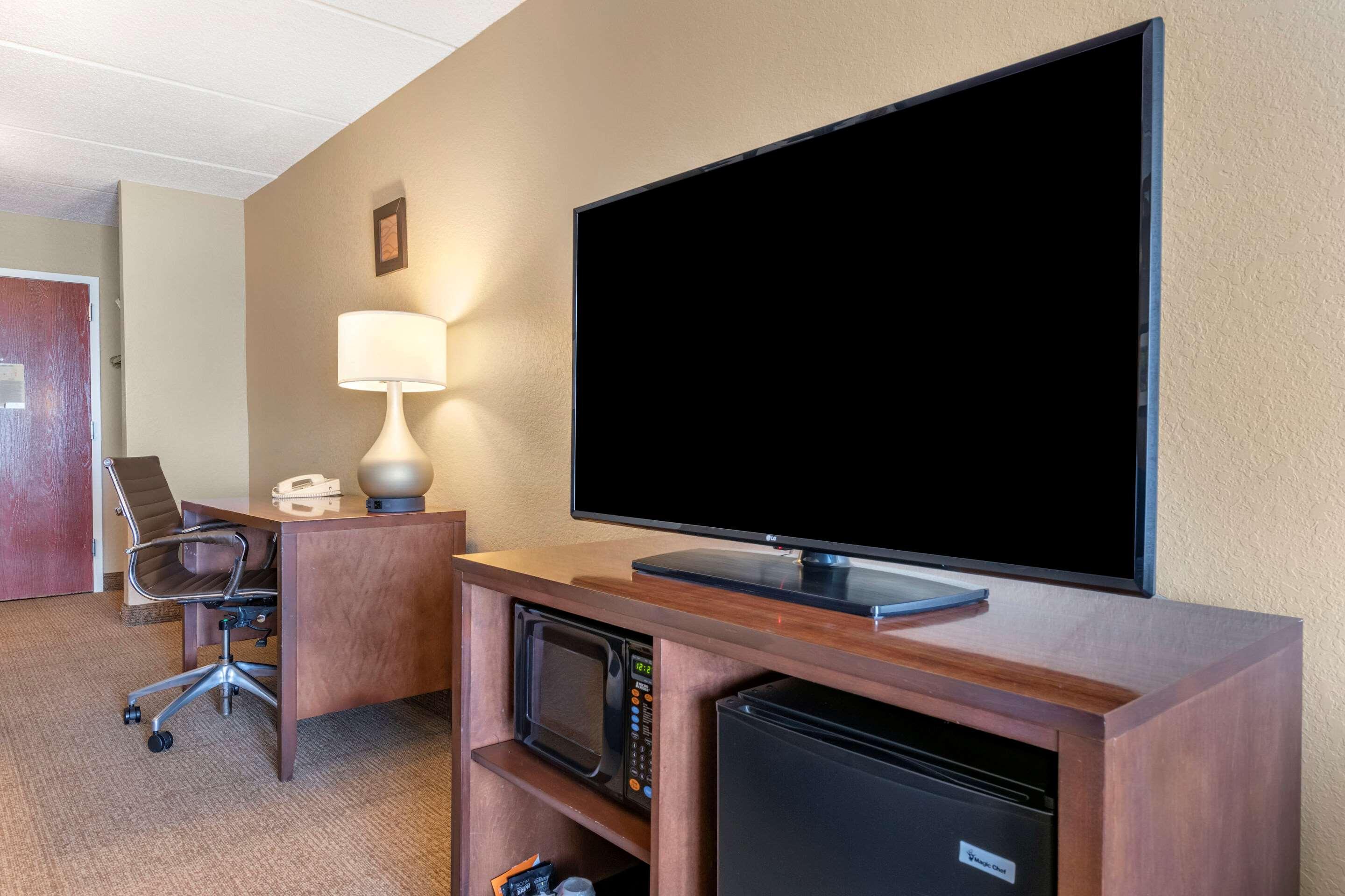 Comfort Inn & Suites Orlando North Σάνφορντ Εξωτερικό φωτογραφία