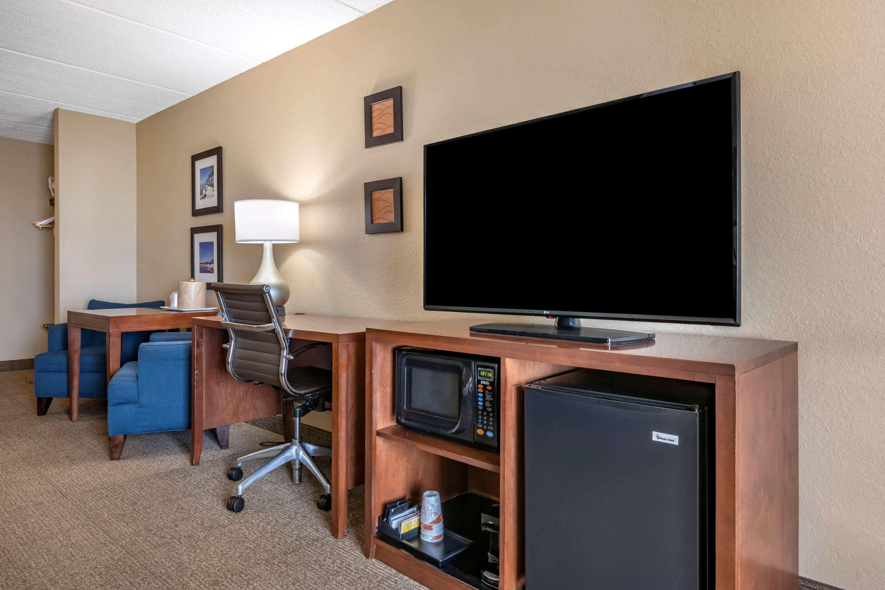 Comfort Inn & Suites Orlando North Σάνφορντ Εξωτερικό φωτογραφία