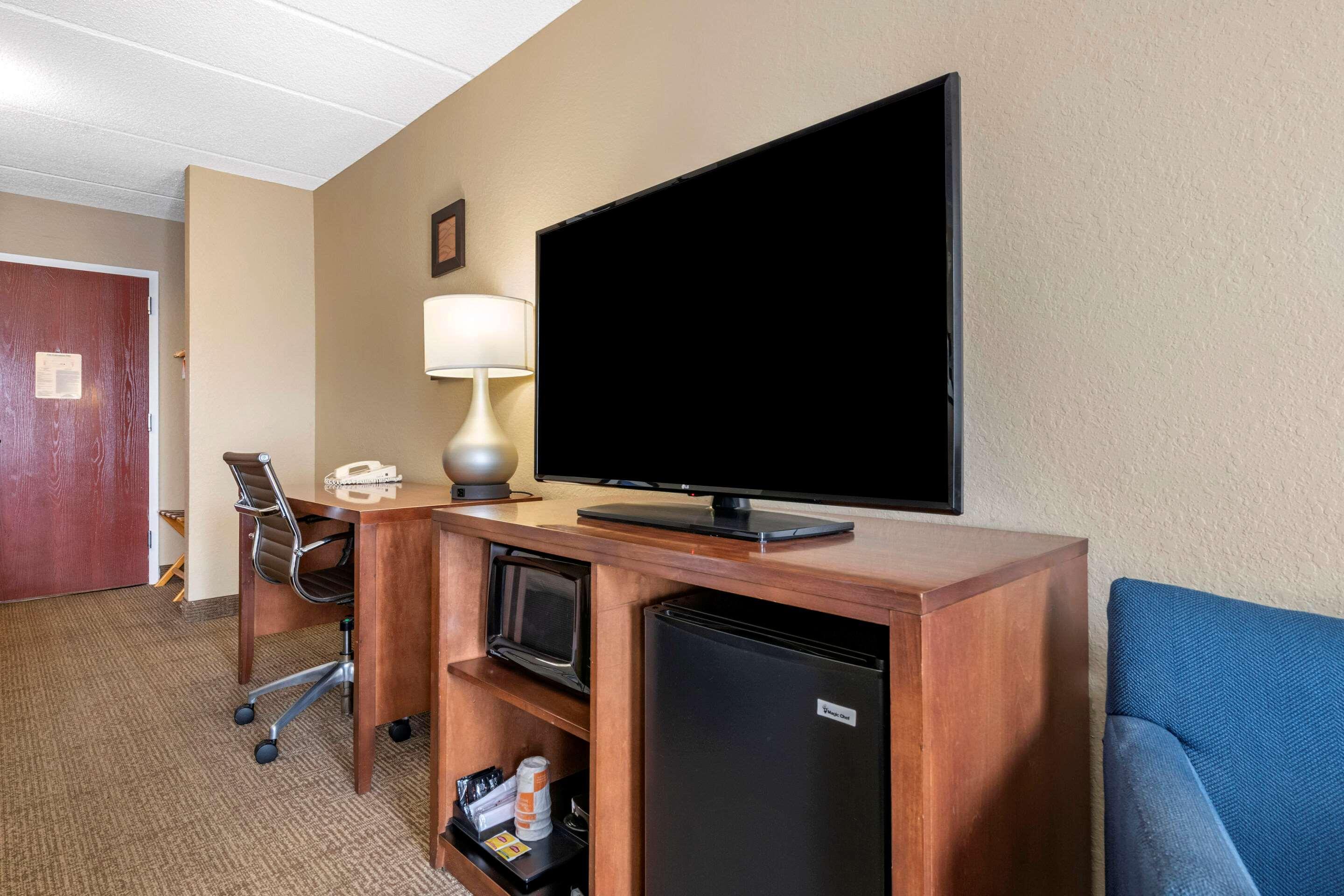 Comfort Inn & Suites Orlando North Σάνφορντ Εξωτερικό φωτογραφία