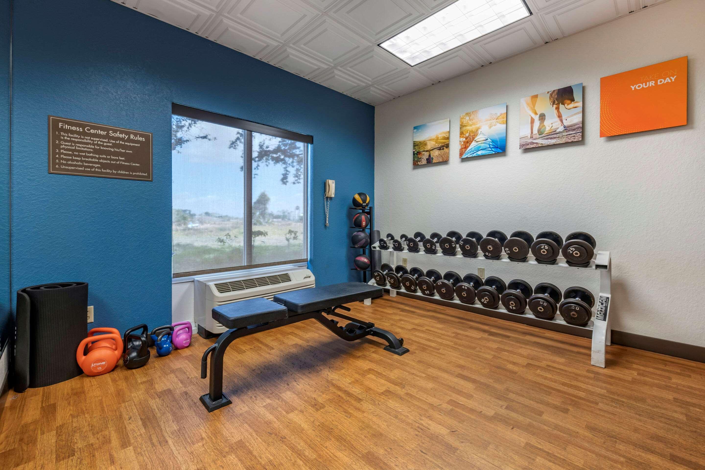 Comfort Inn & Suites Orlando North Σάνφορντ Εξωτερικό φωτογραφία