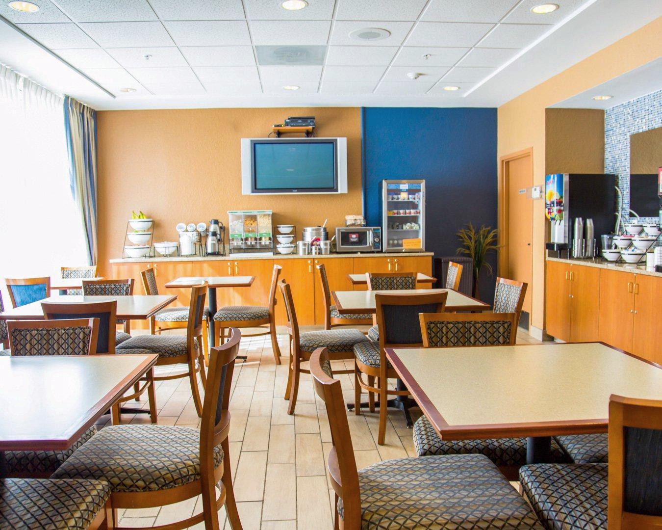 Comfort Inn & Suites Orlando North Σάνφορντ Εξωτερικό φωτογραφία