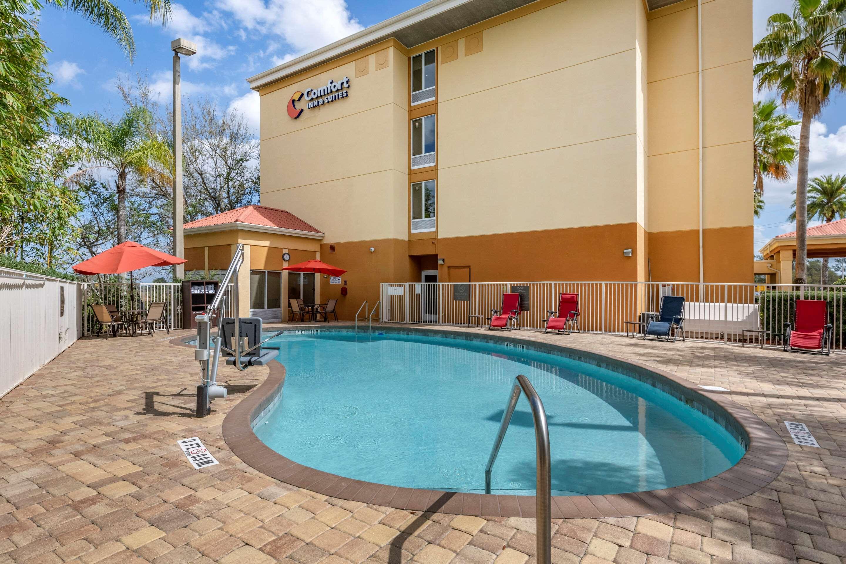 Comfort Inn & Suites Orlando North Σάνφορντ Εξωτερικό φωτογραφία