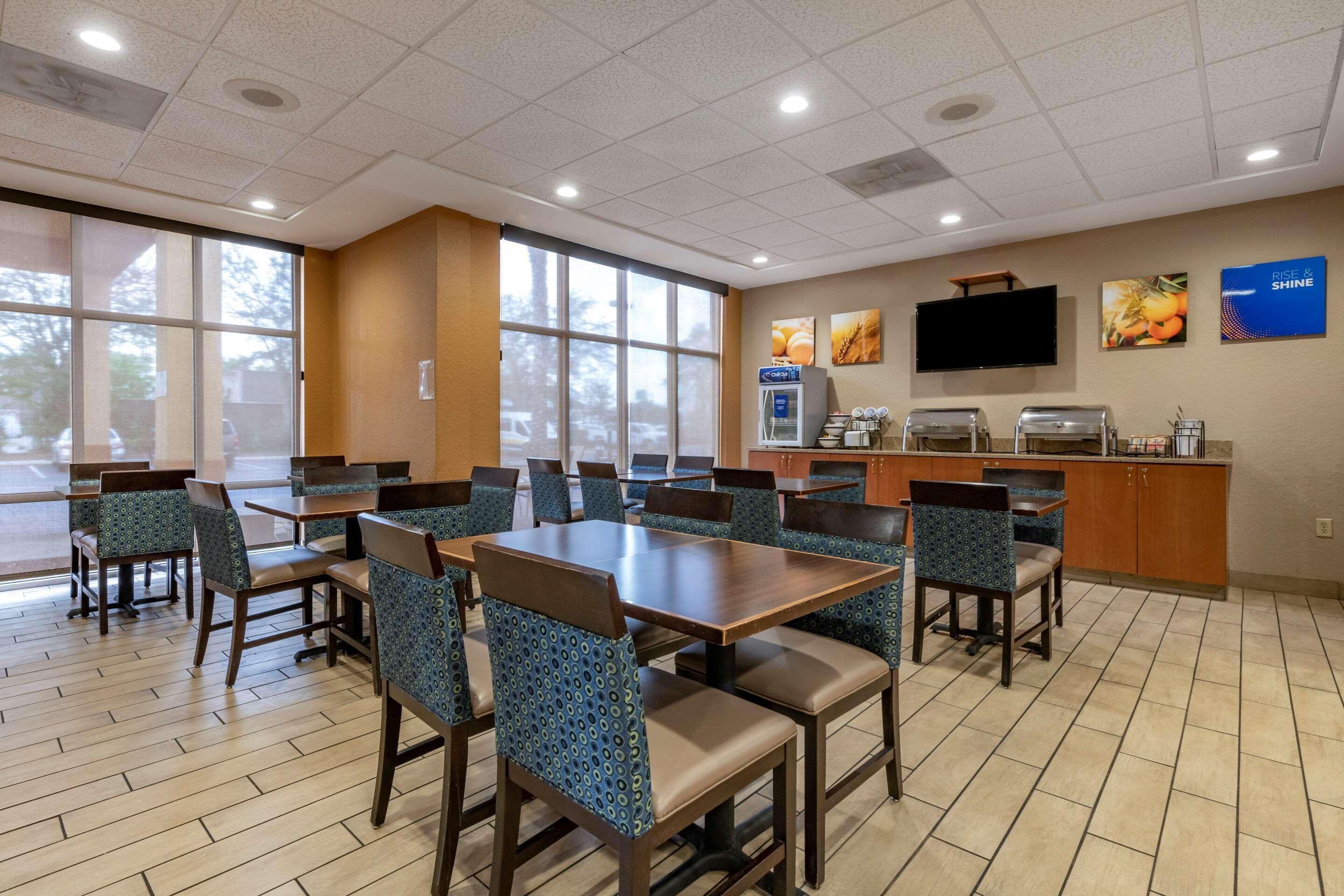 Comfort Inn & Suites Orlando North Σάνφορντ Εξωτερικό φωτογραφία