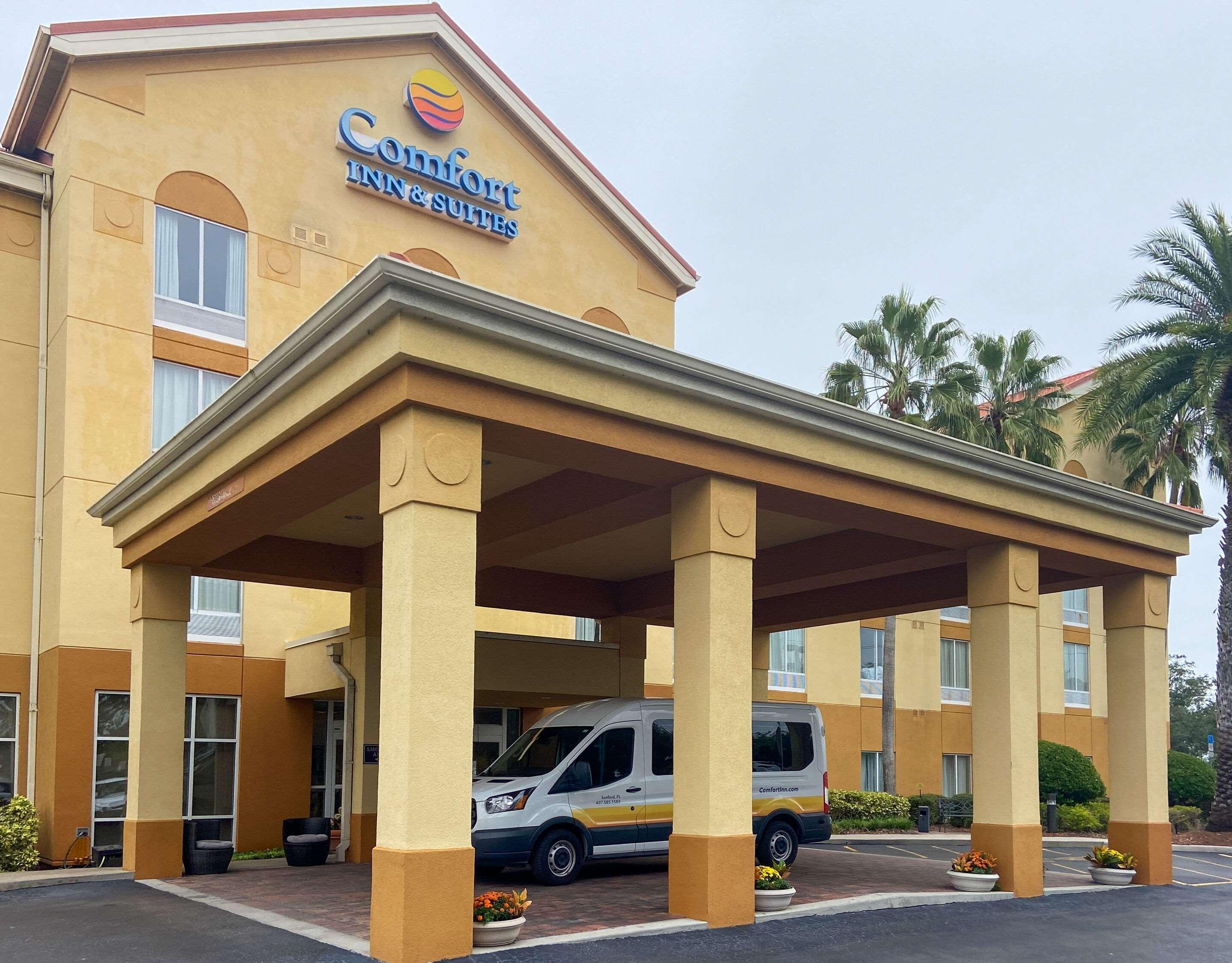 Comfort Inn & Suites Orlando North Σάνφορντ Εξωτερικό φωτογραφία